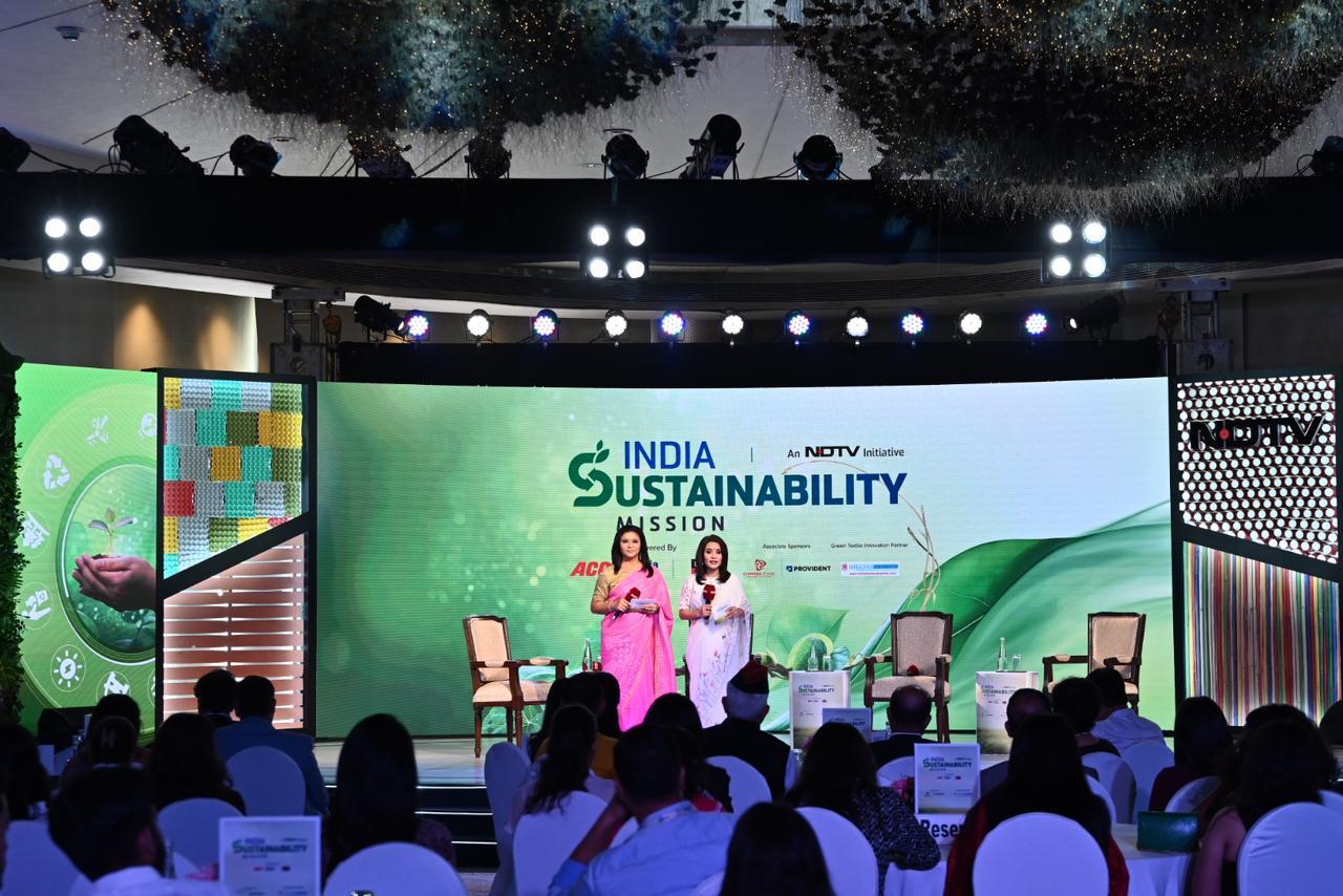 NDTV anchors opening the India Sustainability Mission in front of a full delegate audience
